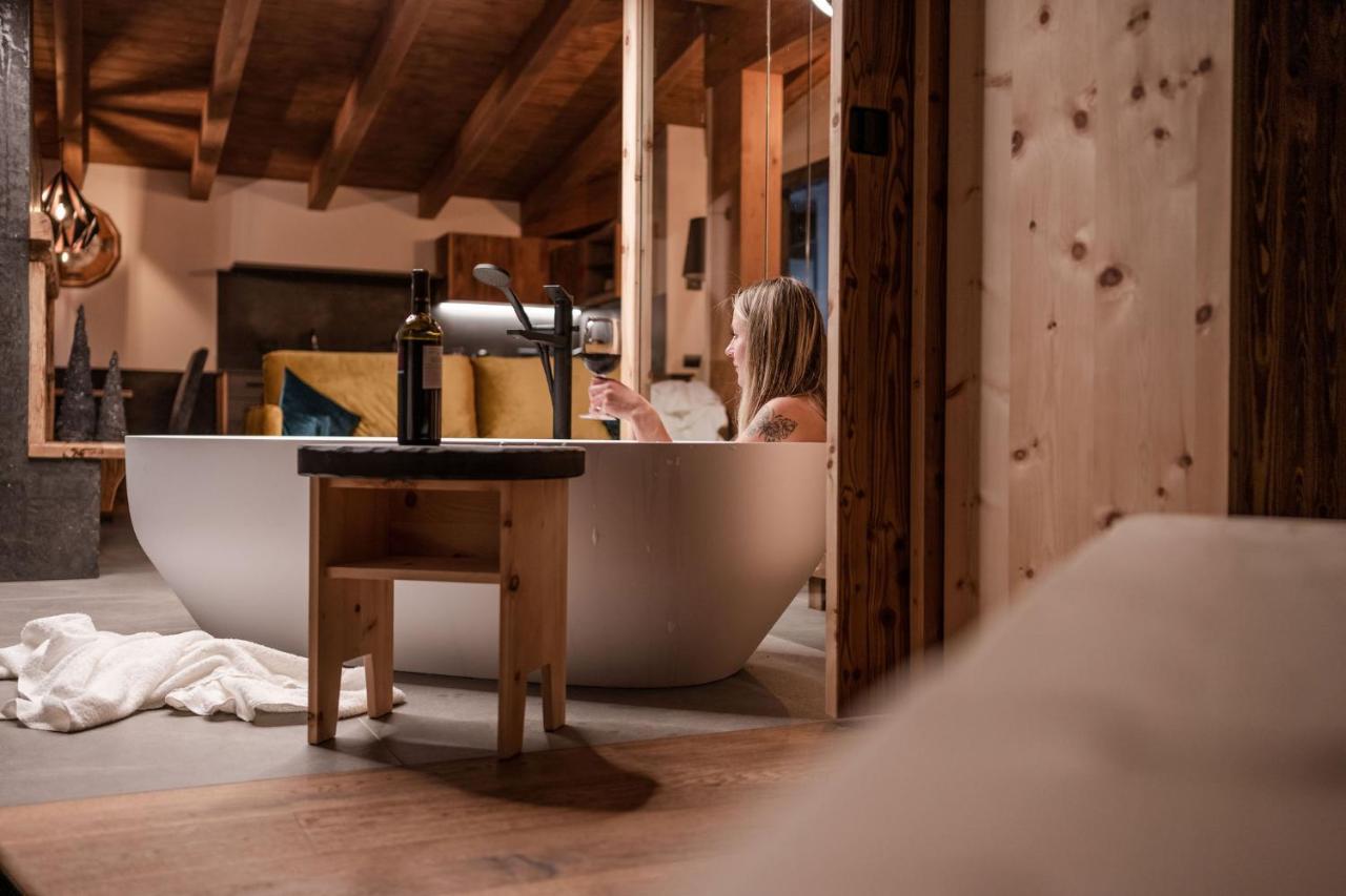 ترينتينو ألتو أديجي Nidaris - Luxury Private Spa Suites المظهر الخارجي الصورة