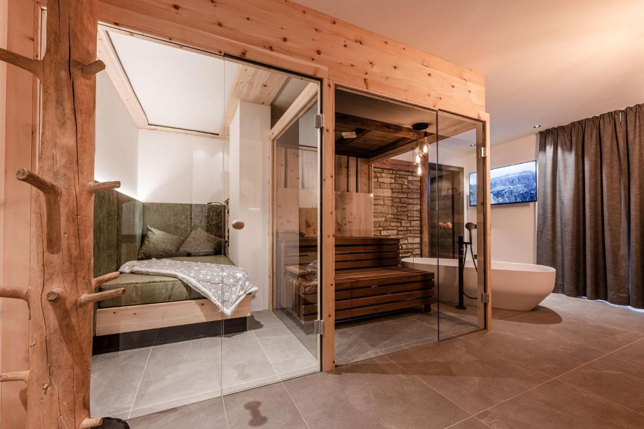 ترينتينو ألتو أديجي Nidaris - Luxury Private Spa Suites المظهر الخارجي الصورة